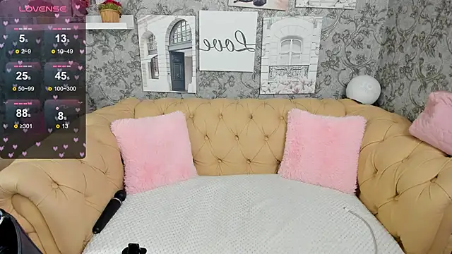 Tina Walker online show from December 30, 6:38 pm