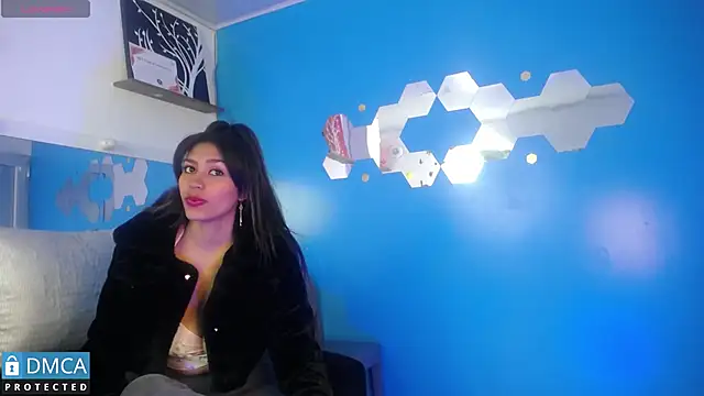 CarolRodriguez  online show from January 24, 1:03 pm