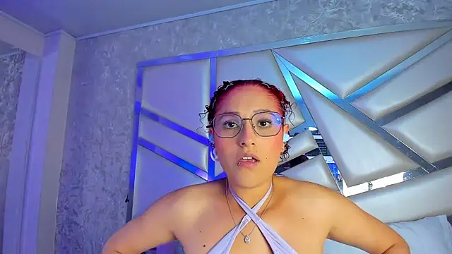 Miia002 online show from February 4, 12:05 am