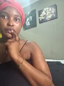 Bustygoddess32 online show from March 4, 11:22 pm