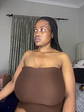 Bustygoddess32 online show from January 15, 1:10 am