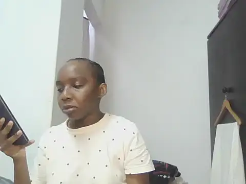 Sexxybella27 online show from November 10, 5:56 pm