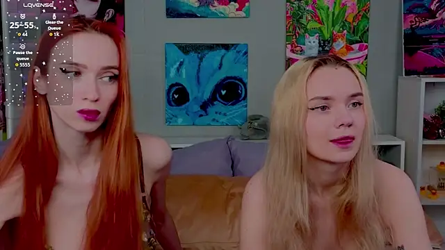 Snapshot of Viena_dias chatting on February 2, 12:53 am Viena dias online show from February 2, 12:53 am