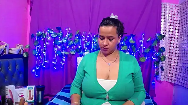 hazel 34 online show from February 16, 5:37 am