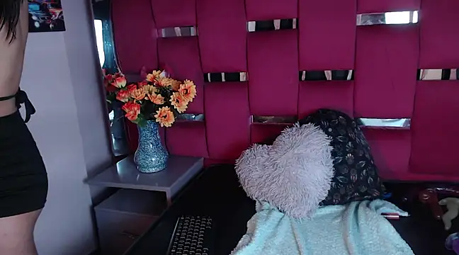 Snapshot of Prety_Nany chatting on February 18, 8:14 pm Prety Nany online show from February 18, 8:14 pm