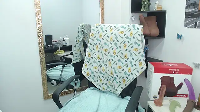 Snapshot of Prety_Nany chatting on March 21, 8:18 pm Prety Nany online show from March 21, 8:18 pm