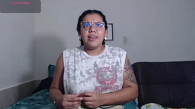 agata 22 online show from April 2, 3:48 am