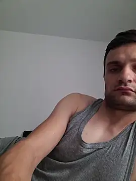 Snapshot of suarez1235 chatting on November 26, 10:49 am suarez1235 online show from November 26, 10:49 am