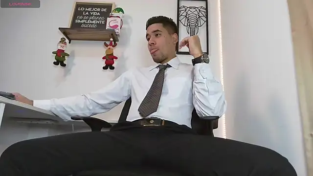 Thonydupont online show from December 18, 10:24 pm