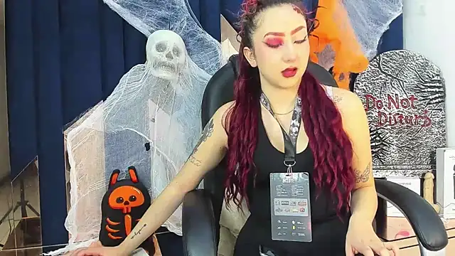 Barbie girl 69 online show from October 31, 2:29 pm