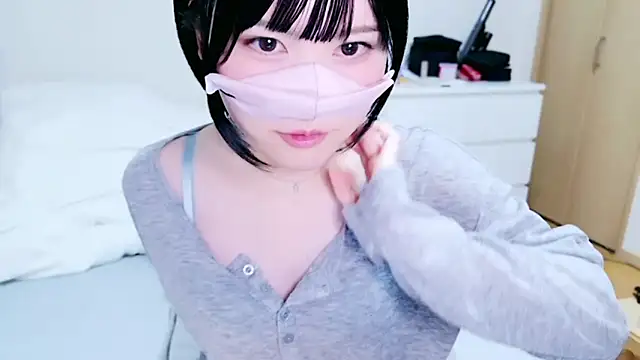 Snapshot of _HIKARU_ chatting on March 10, 2:16 pm HIKARU online show from March 10, 2:16 pm