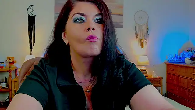 EllenGrace online show from July 20, 9:12 am