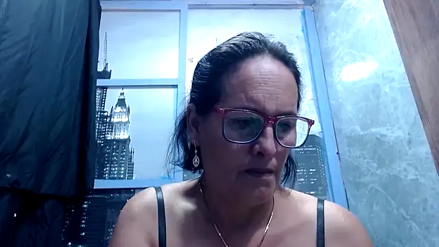 Nastylatinaxxx online show from November 8, 12:49 pm