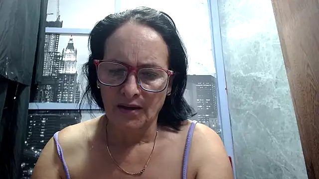 Nastylatinaxxx online show from December 1, 12:10 pm