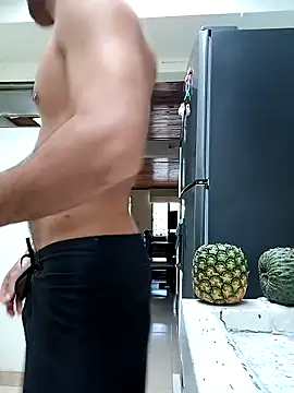 Snapshot of sebasxx97 chatting on January 21, 1:11 pm sebasxx97 online show from January 21, 1:11 pm