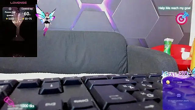 RileyLanna online show from March 18, 6:03 am