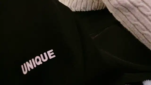 POCARI SWEAT online show from March 3, 1:20 pm