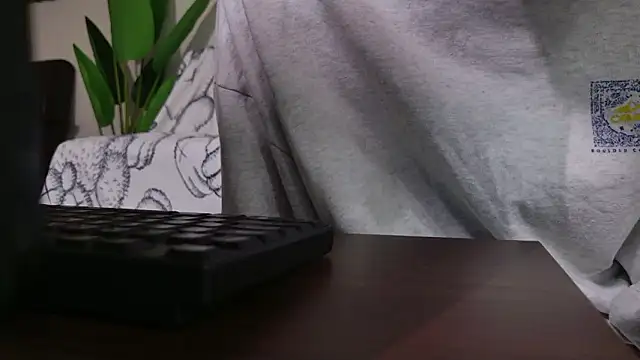 POCARI SWEAT online show from March 2, 12:56 pm