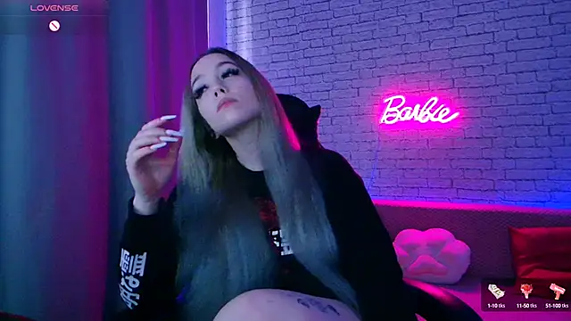 -Stacyy- online show from March 12, 8:19 am