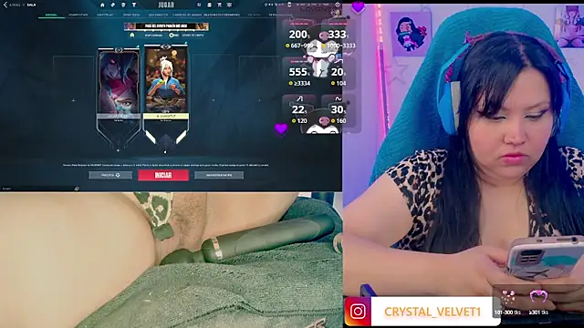 crystal7u7 online show from October 3, 8:06 pm