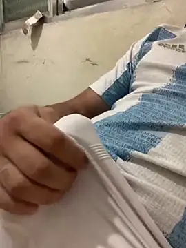 Snapshot of Casal_Safado_ chatting on March 11, 5:57 pm Casal Safado  online show from March 11, 5:57 pm