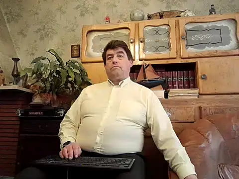 sympatrique online show from March 21, 11:55 am