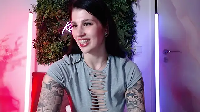 KiraKane1 online show from January 27, 2:46 pm