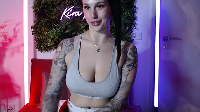 KiraKane1 online show from February 5, 5:31 pm