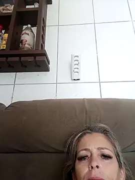 Snapshot of marcialoira chatting on April 10, 2:00 pm marcialoira online show from April 10, 2:00 pm