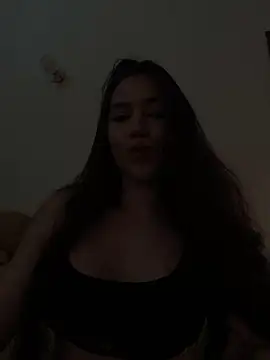 Amelia Rouse online show from December 20, 5:53 pm