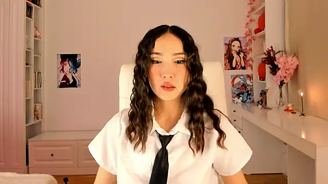 Snapshot of koko_mi1 chatting on December 15, 1:46 am koko mi1 online show from December 15, 1:46 am