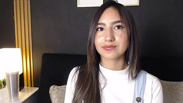 Snapshot of _Emma_Valka chatting on December 4, 8:07 pm  Emma Valka online show from December 4, 8:07 pm