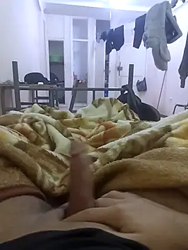 Hot Boy 2004 online show from February 17, 12:07 am