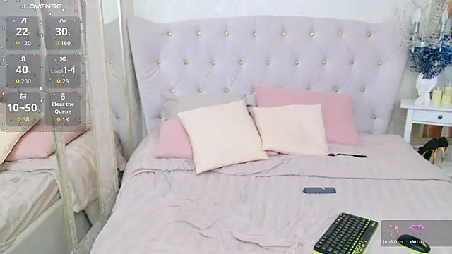 Snapshot of Damn_Bae_ chatting on September 12, 1:06 am Damn Bae online show from September 12, 1:06 am