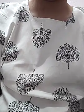 Aaradhya online show from February 23, 1:02 am