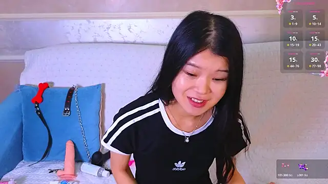 Tina Kim  online show from July 11, 9:34 am