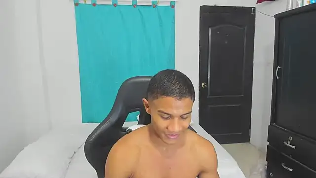 corzoethan online show from October 8, 11:46 pm