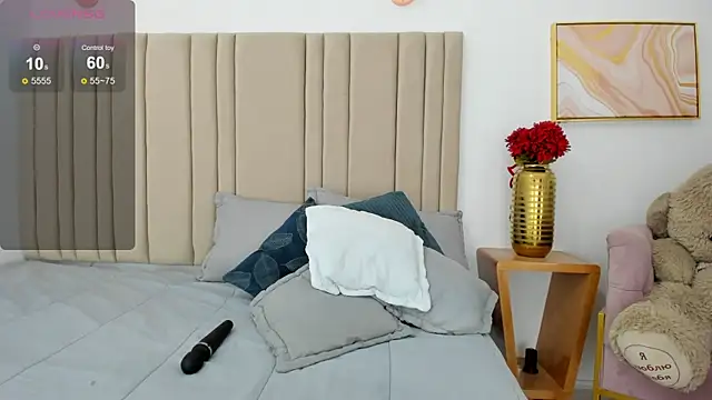 izadii online show from February 10, 6:45 pm