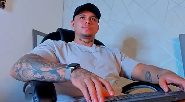 NoahhBrown online show from February 28, 6:54 am