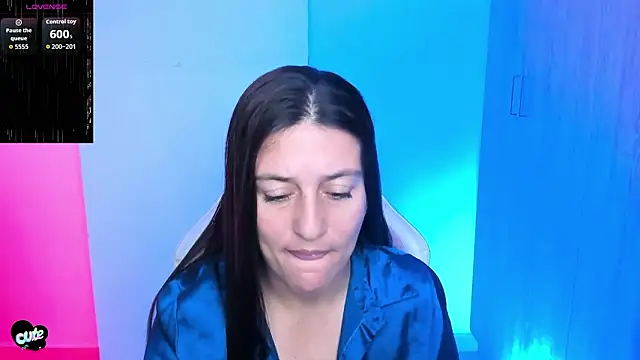 Snapshot of Saskyaa chatting on February 24, 3:04 am Saskyaa online show from February 24, 3:04 am