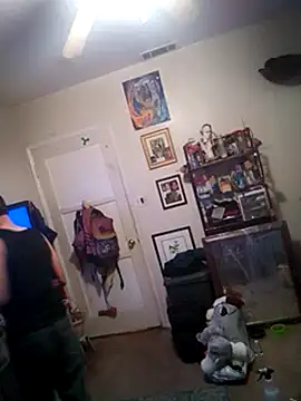 Snapshot of LongDickZee562 chatting on February 22, 3:56 am LongDickZee562 online show from February 22, 3:56 am