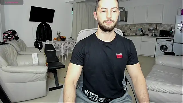 ZackFraser online show from February 20, 5:12 am