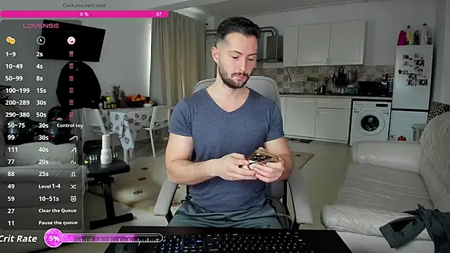 ZackFraser online show from November 28, 10:07 am