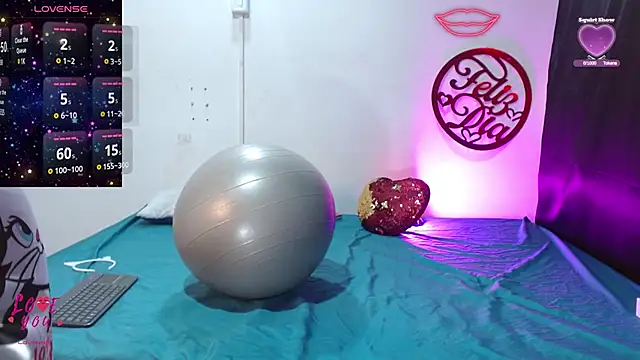 cleopatraa online show from February 26, 7:27 pm