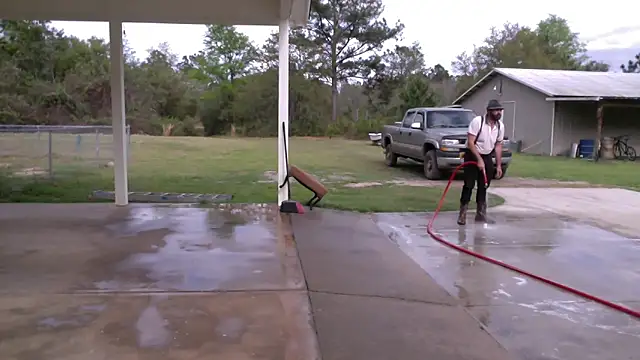 Onesieboy4daddys online show from March 29, 9:15 pm