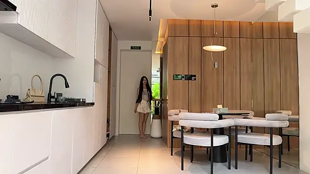 Elsa Ice online show from February 9, 5:19 am