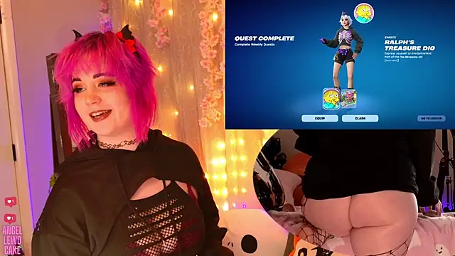 Angel-Lewd-Cake online show from November 13, 7:40 am