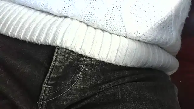 smoothandtiny online show from March 20, 8:30 am