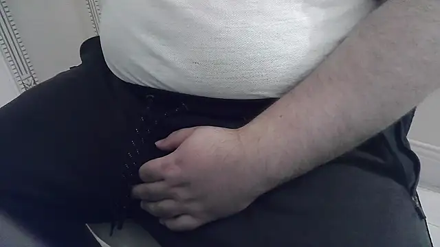 Snapshot of KIZLAZIMYaa chatting on October 5, 4:05 pm KIZLAZIMYaa online show from October 5, 4:05 pm