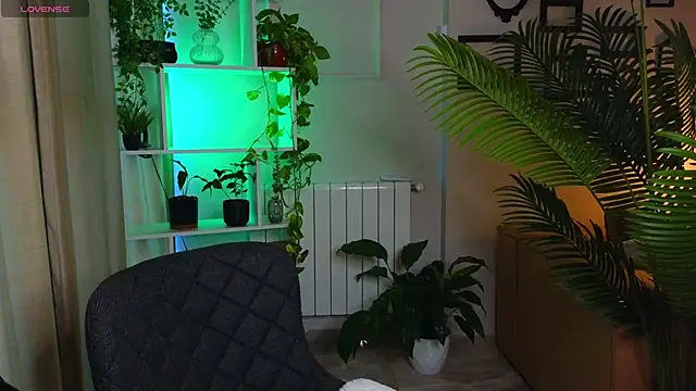 Lina-hill online show from November 5, 10:48 am